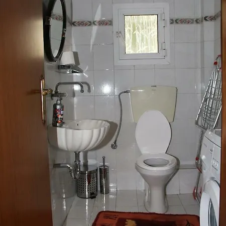 Nikos Apartman Szaloniki